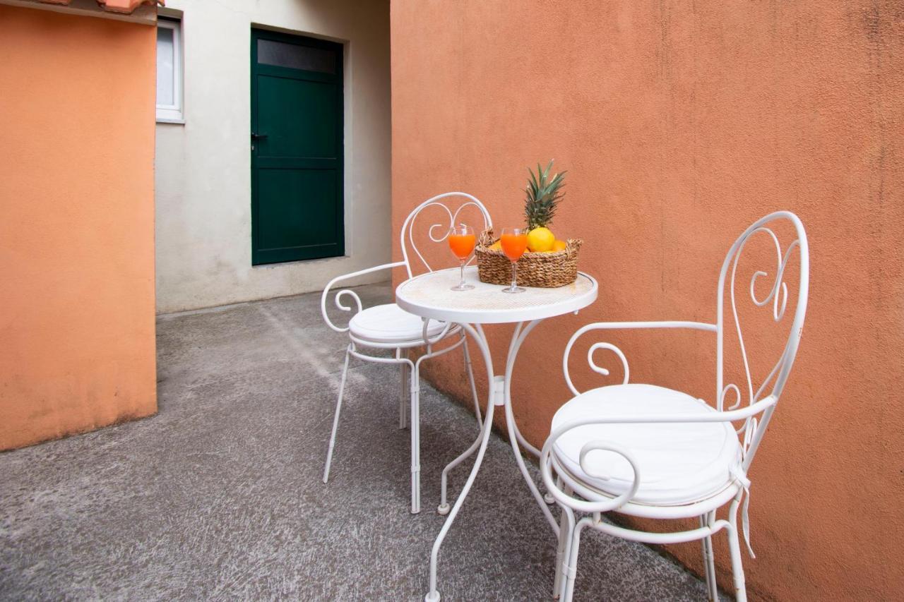 Sunny Garden Sibenik, Cozy Near Old Town Apartment *
